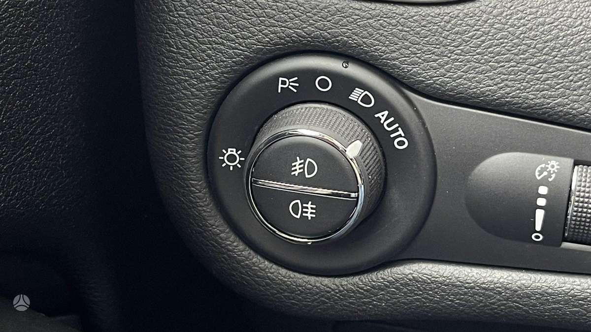 Jeep Cherokee, 2.2 l., off-road / crossover