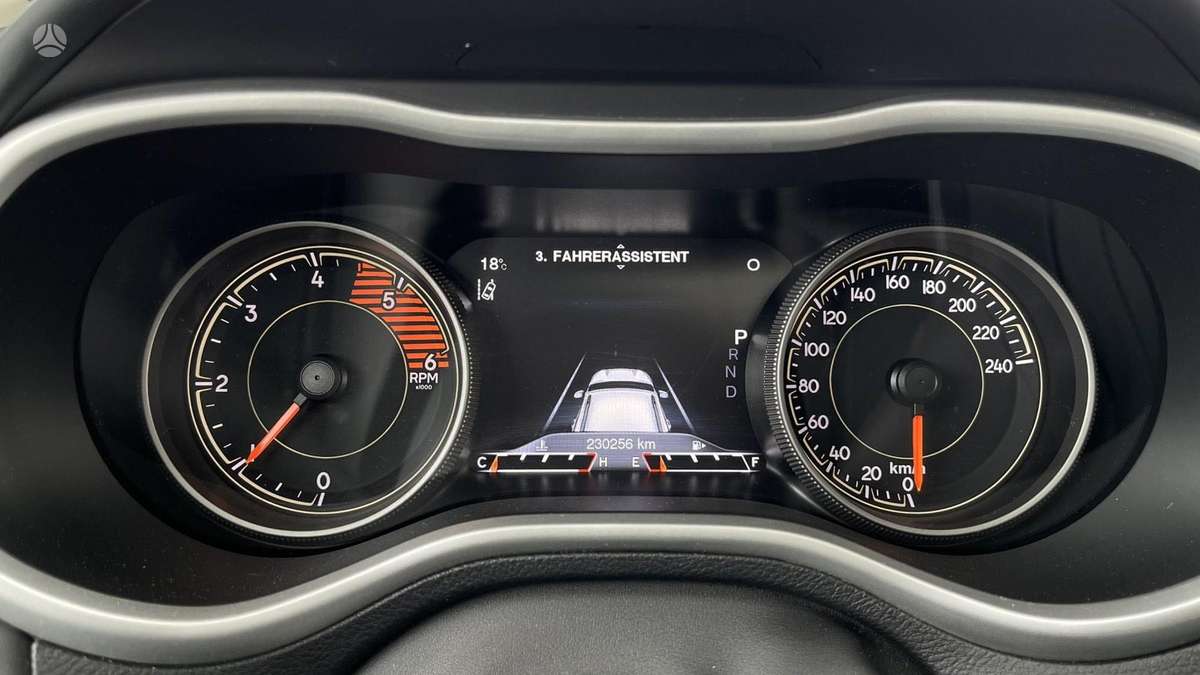 Jeep Cherokee, 2.2 l., off-road / crossover