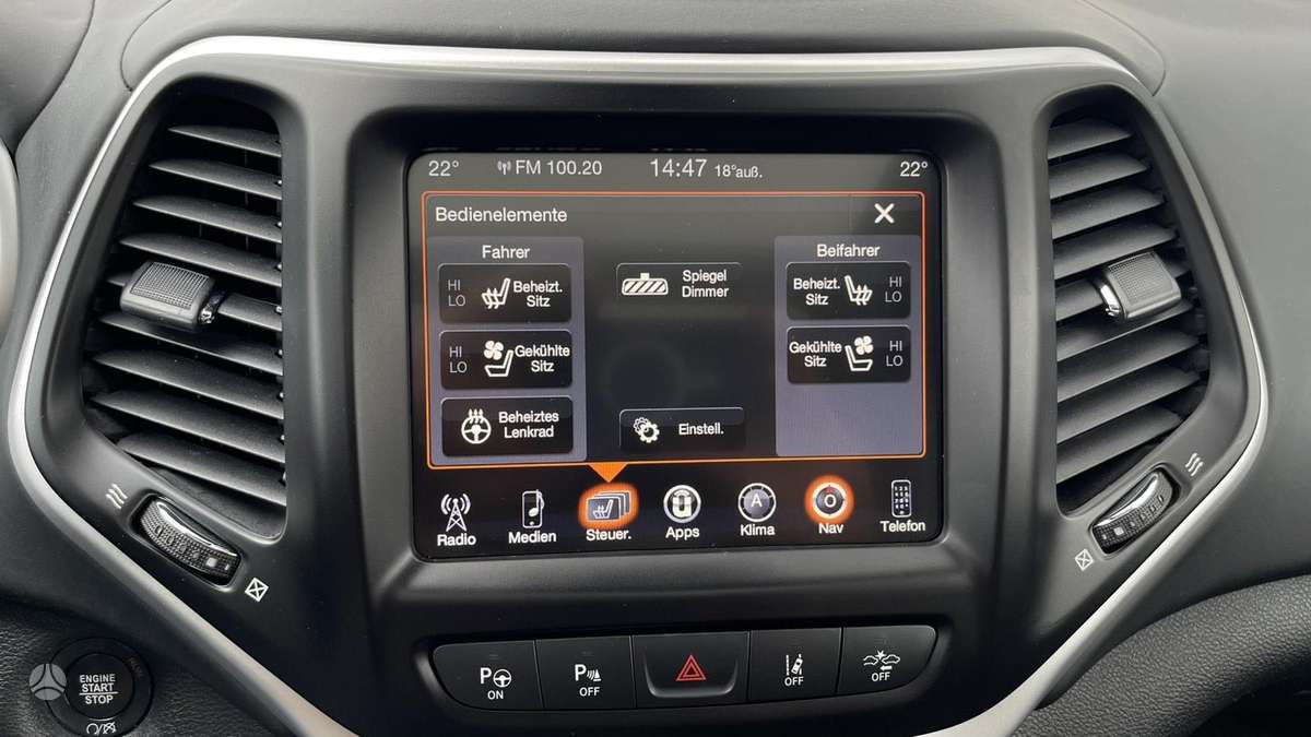 Jeep Cherokee, 2.2 l., off-road / crossover