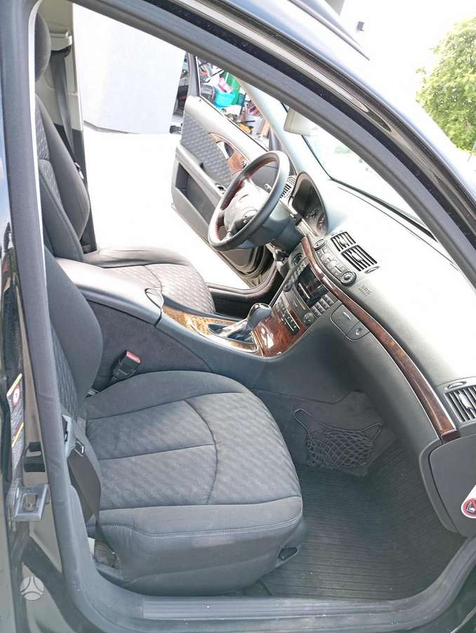 Mercedes-Benz E220, 2.1 l., Универсал