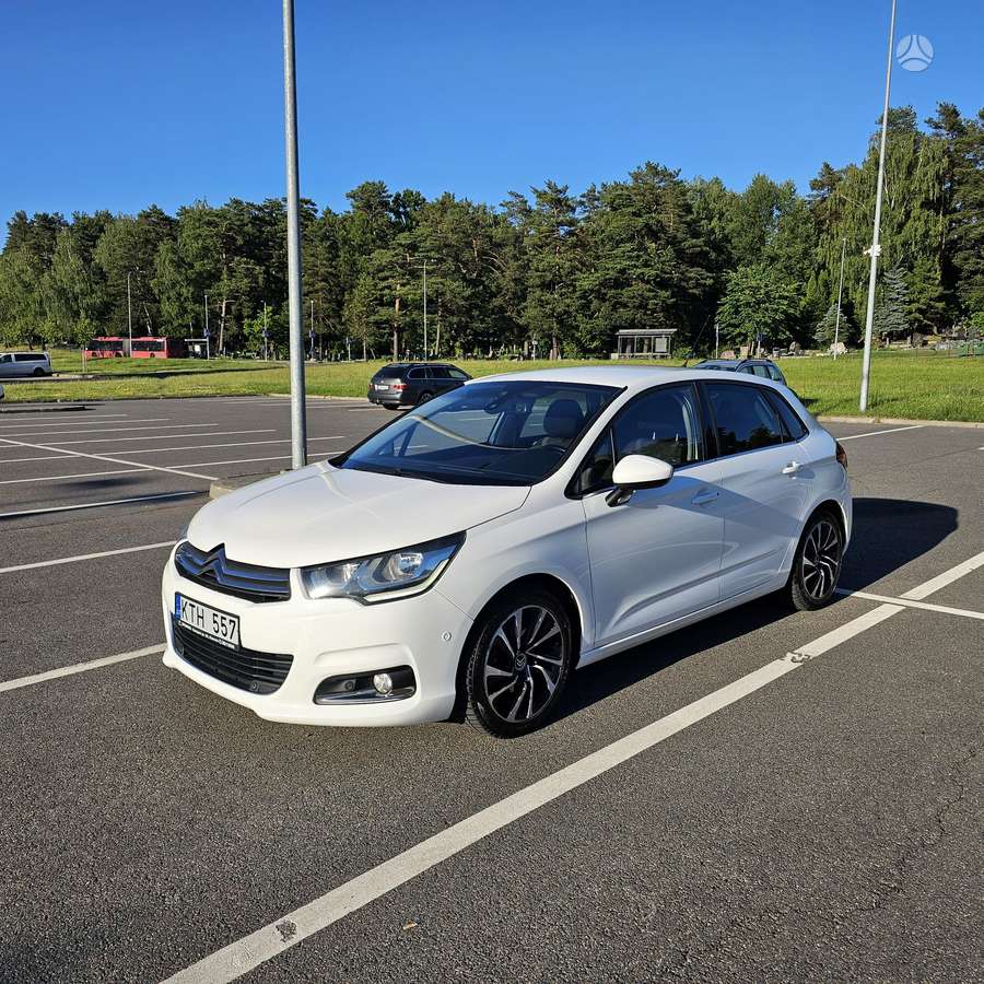 Citroen C4, 1.6 l., Хэтчбек