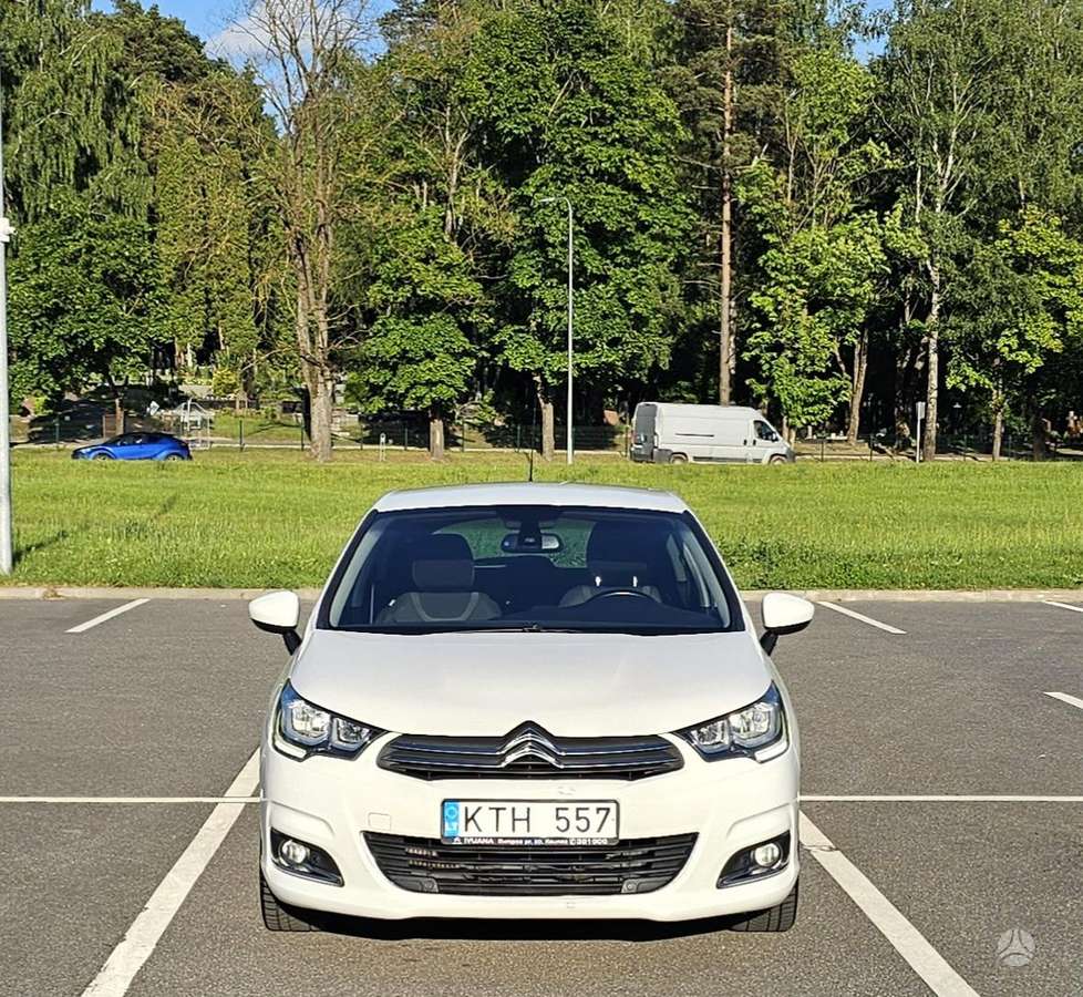 Citroen C4, 1.6 l., Хэтчбек