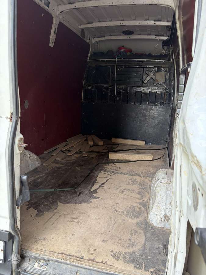 Iveco Daily, 2.3 l., cargo van