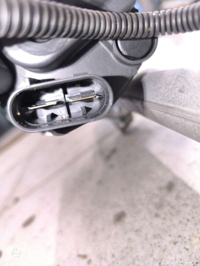 BMW 7 serija vairo mechanizmas