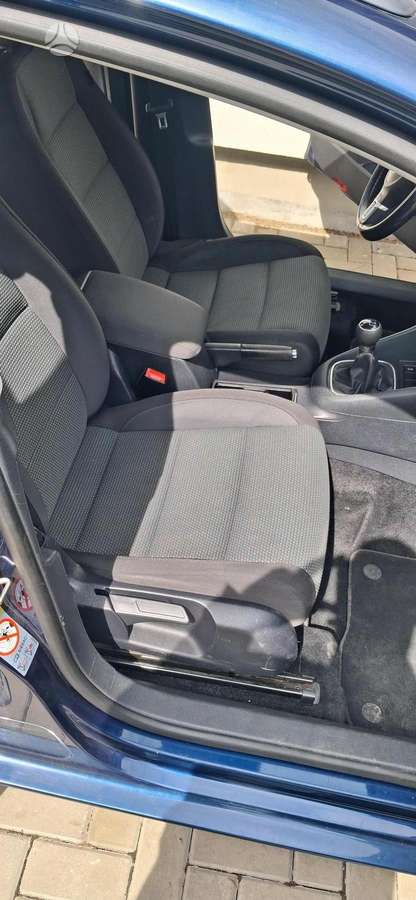 Volkswagen Golf, 1.6 l., Универсал