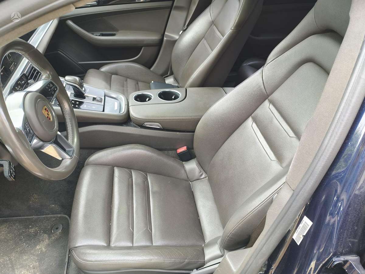 Porsche Panamera по частям