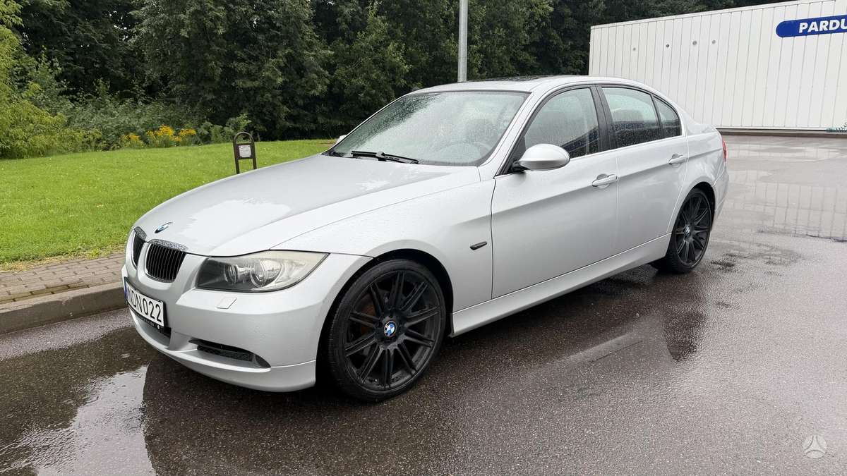 BMW 325, 2.5 l., Седан