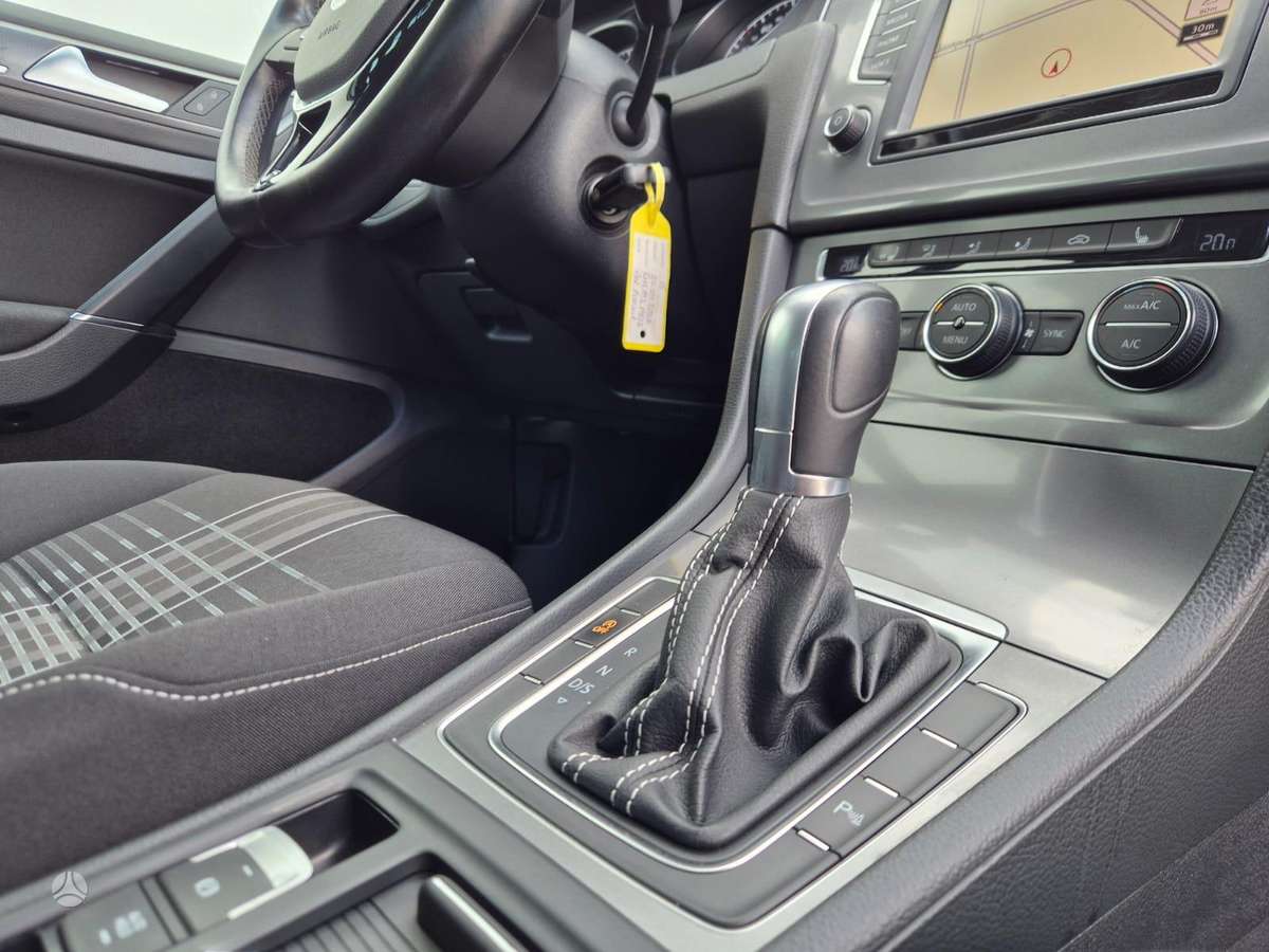 Volkswagen Golf, 1.6 l., Универсал