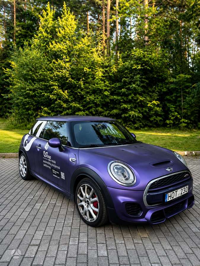 Mini Cooper JCW, 2.0 l., Хэтчбек
