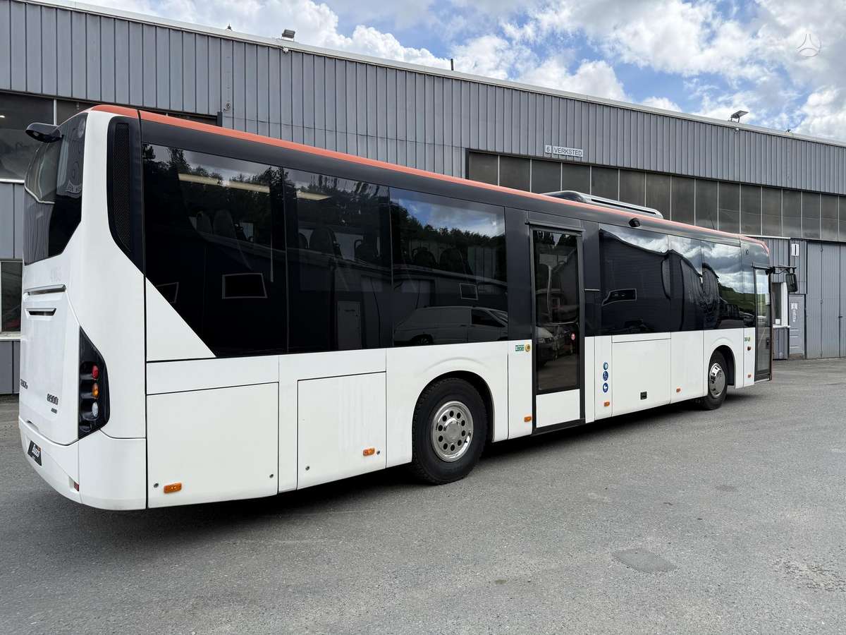 Volvo 8900. 12,4m, intercity / suburban