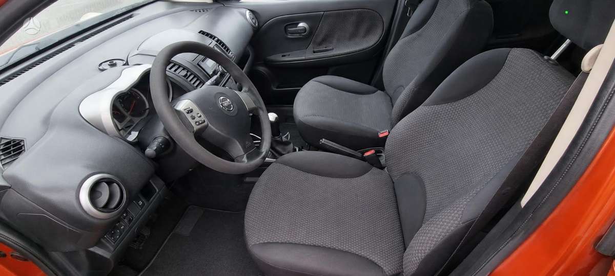 Nissan Note, 1.6 l., Хэтчбек