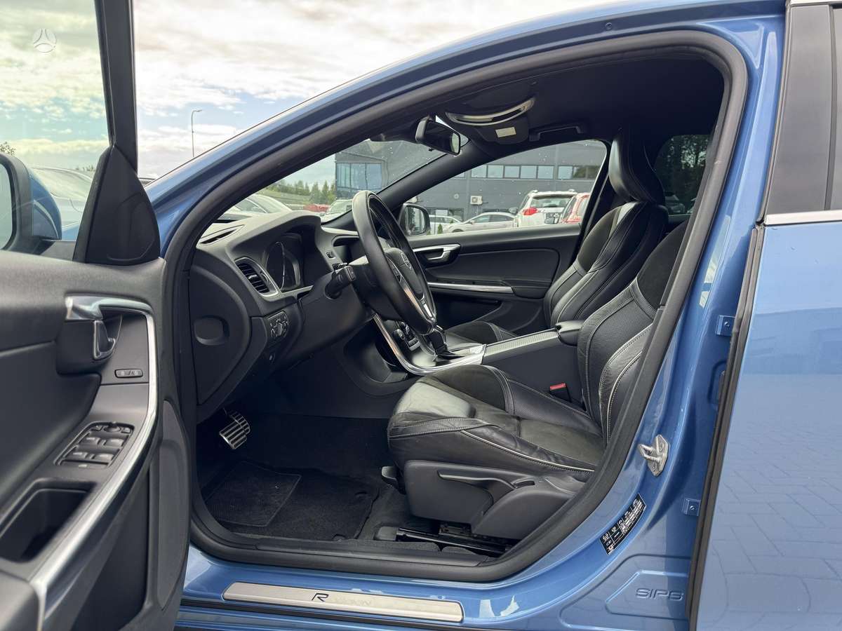 Volvo V60, 2.0 l., wagon