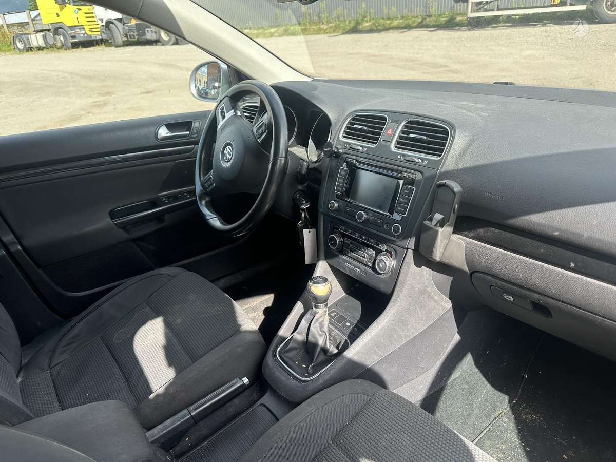 Volkswagen Golf, cay, по частям