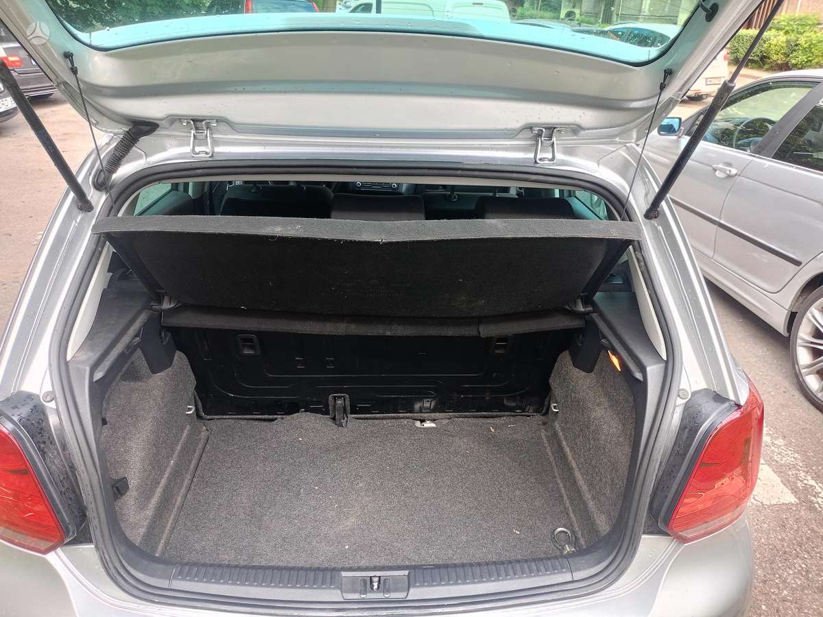 Volkswagen Polo - 11