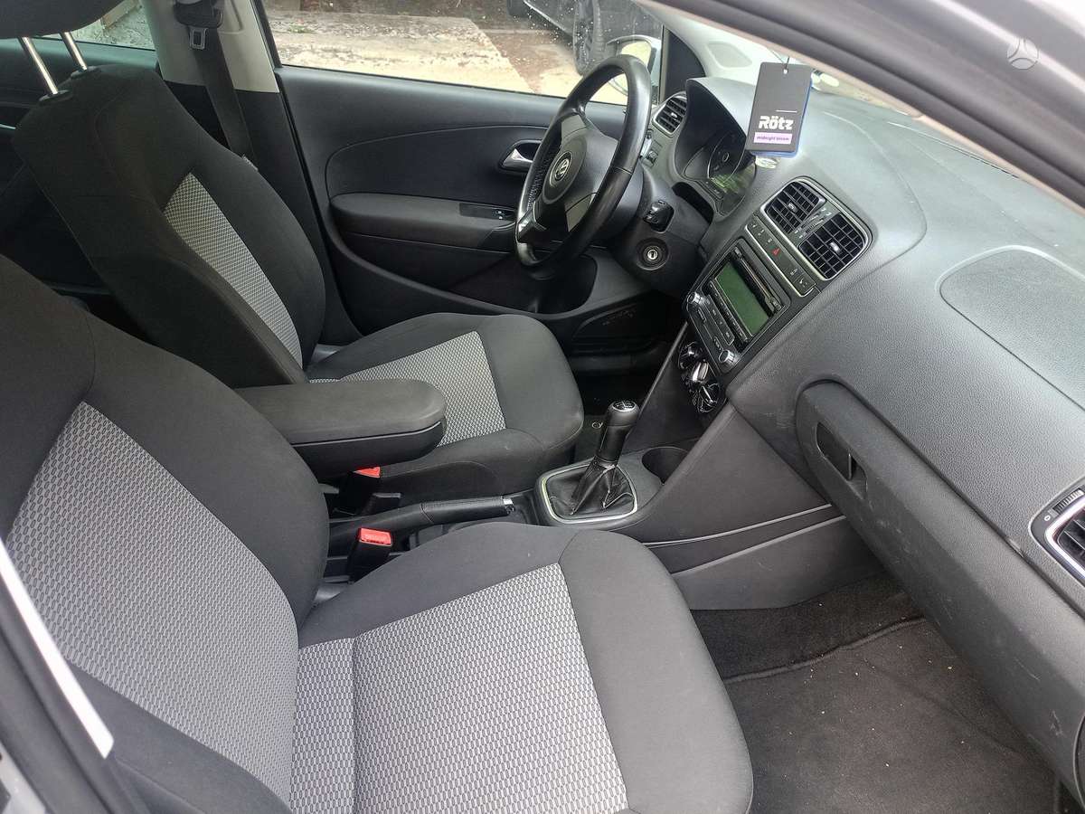 Volkswagen Polo - 9