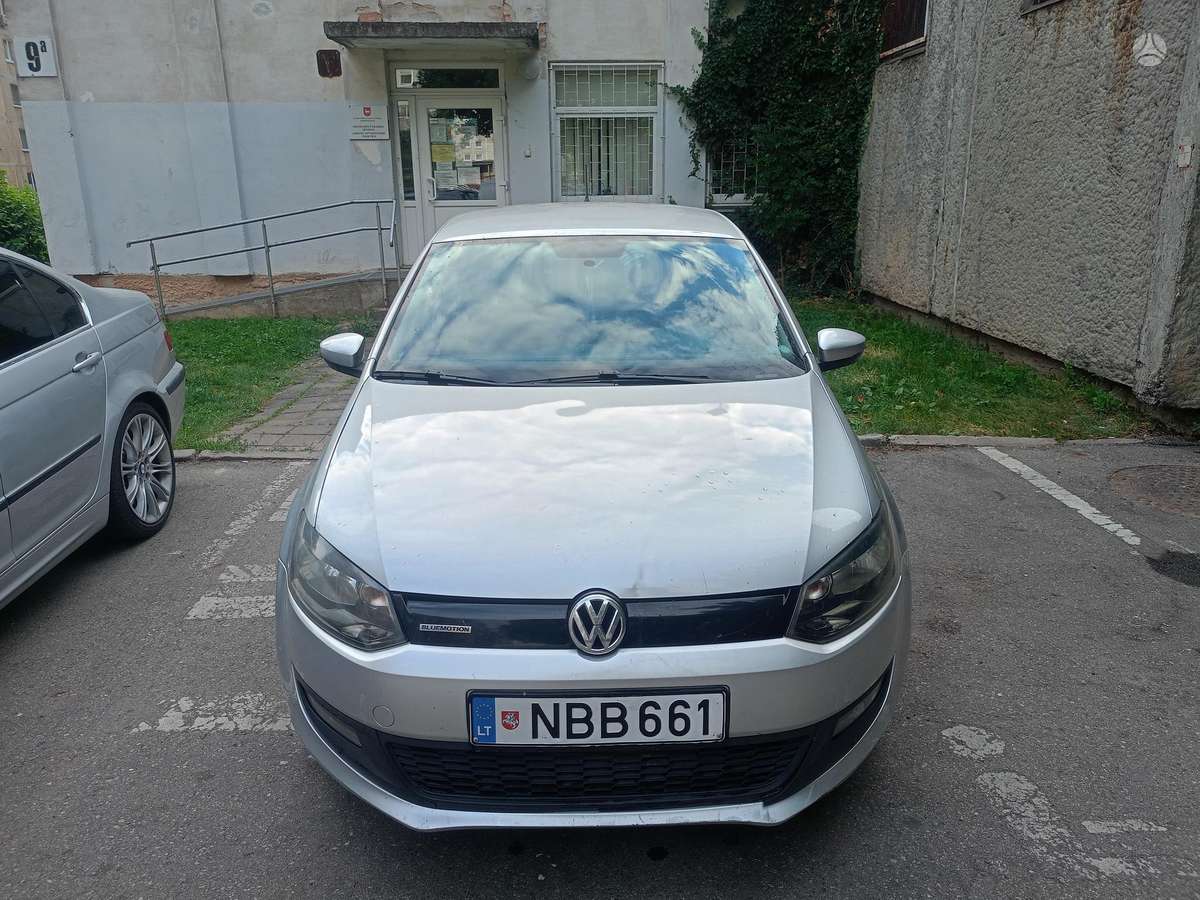 Volkswagen Polo - 4