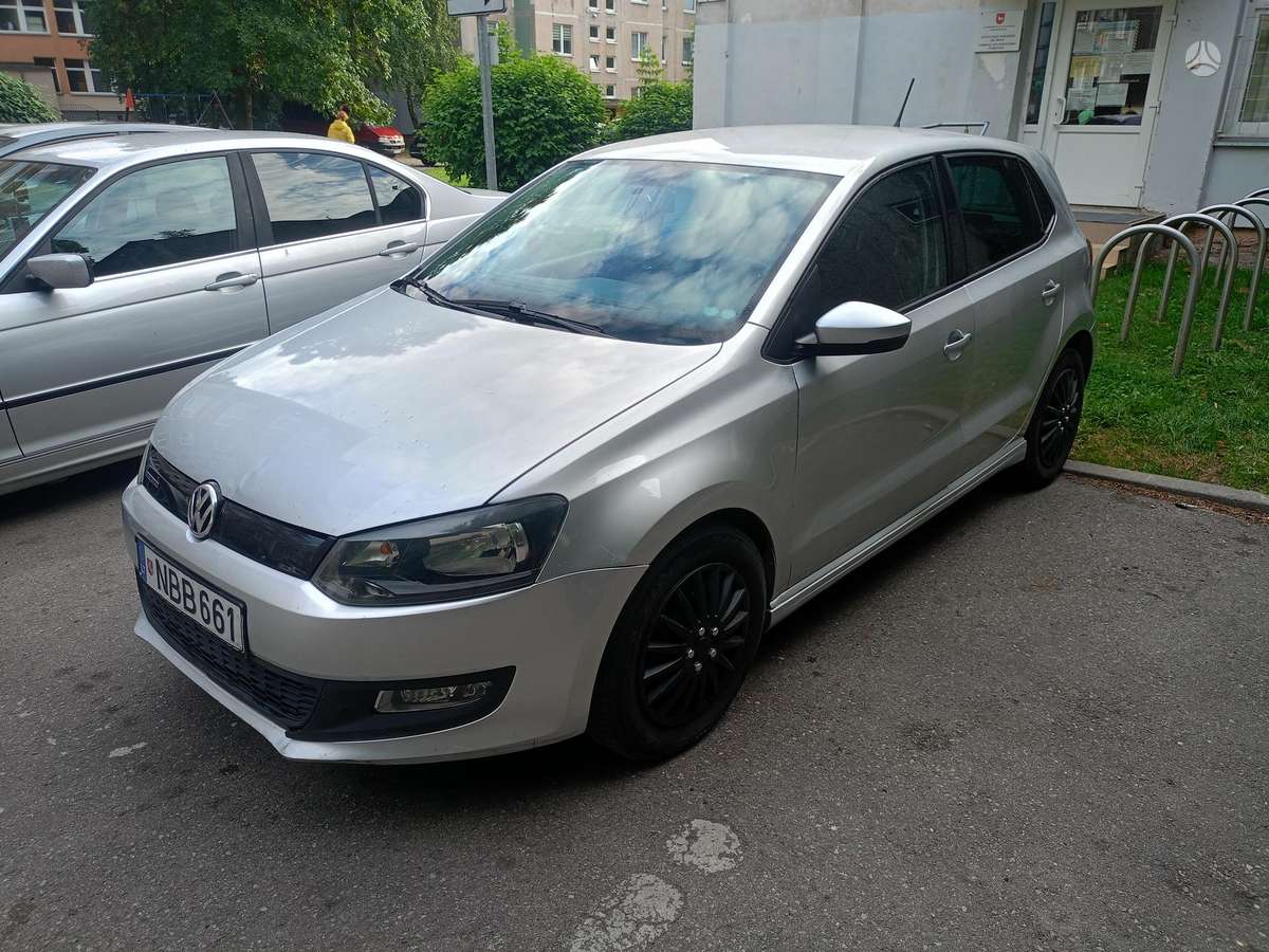 Volkswagen Polo - 1