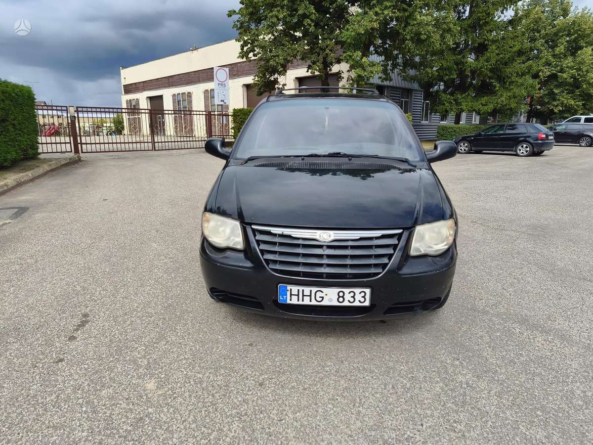 Chrysler Voyager, 2.4 l., Минивэн