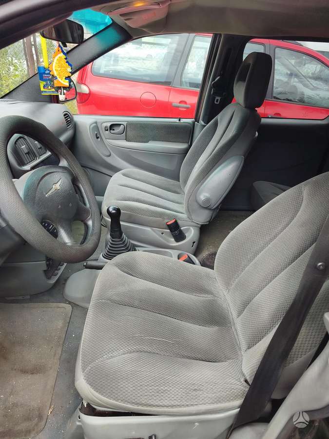 Chrysler Voyager, 2.4 l., Минивэн