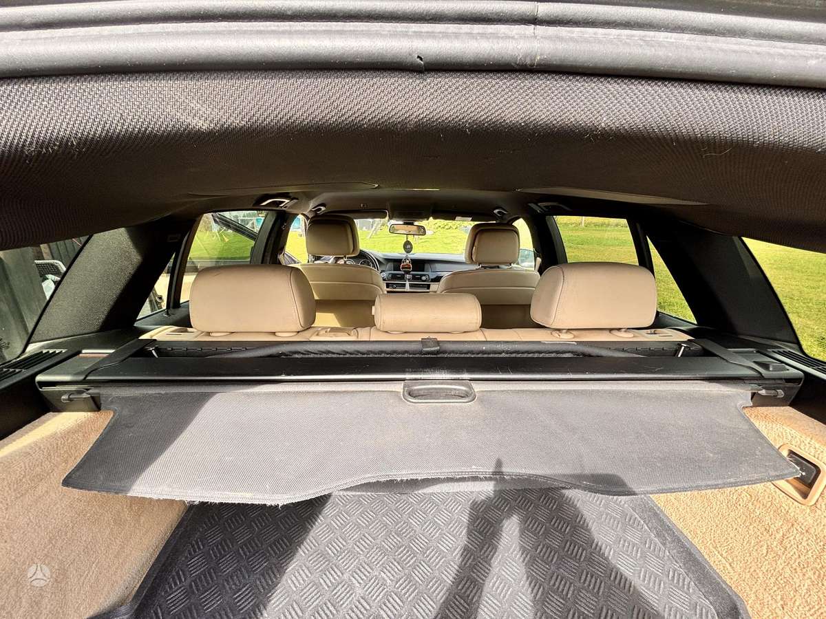 BMW 525, 3.0 l., wagon