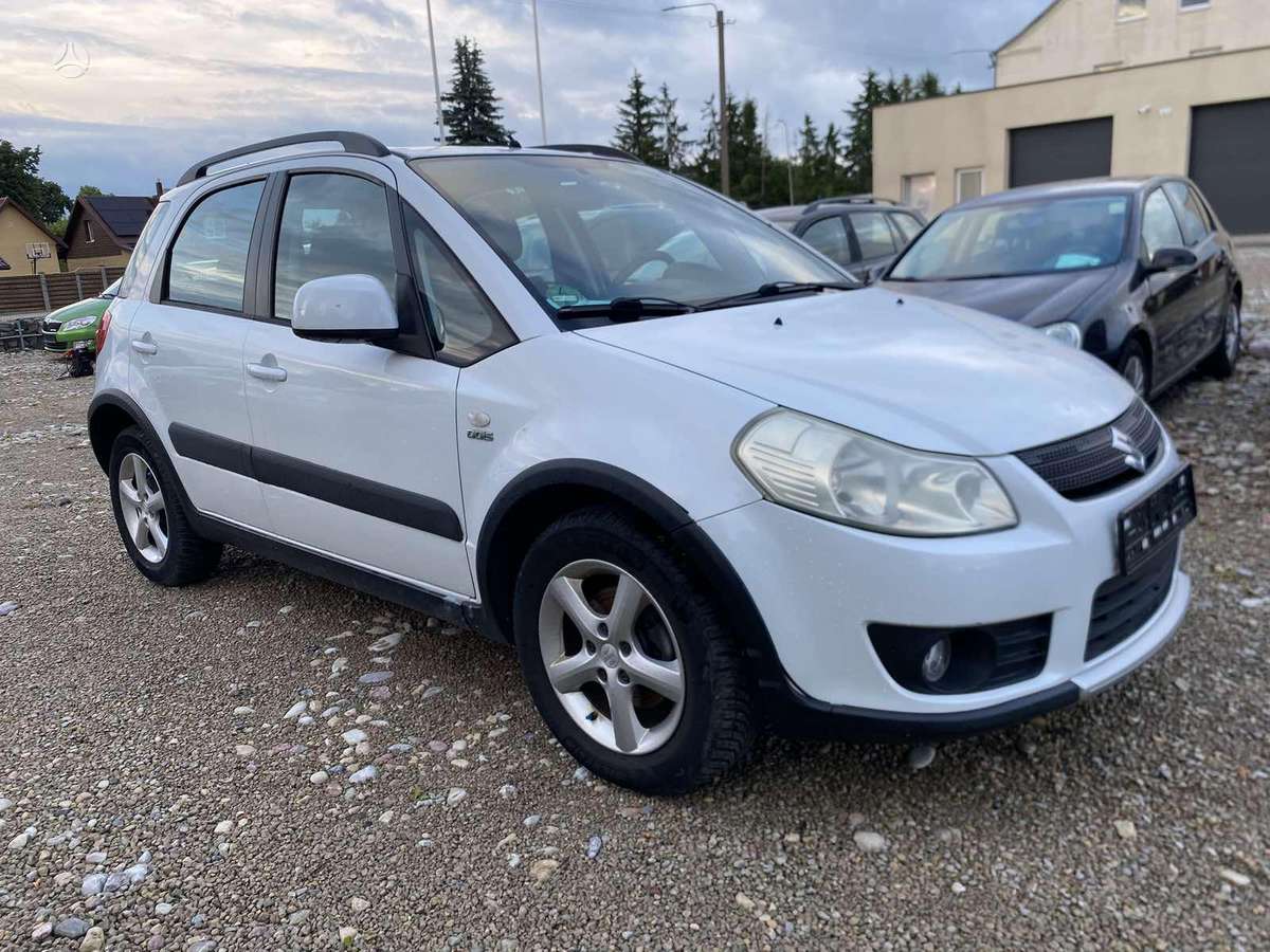 Suzuki SX4 - 2
