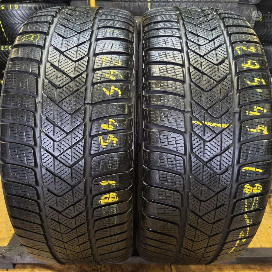 Pirelli Sottozero 3, winter 245/45 R19