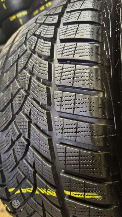Goodyear Ultra grip performance, winter 245/45 R19