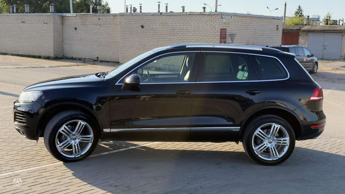 Volkswagen Touareg - 7