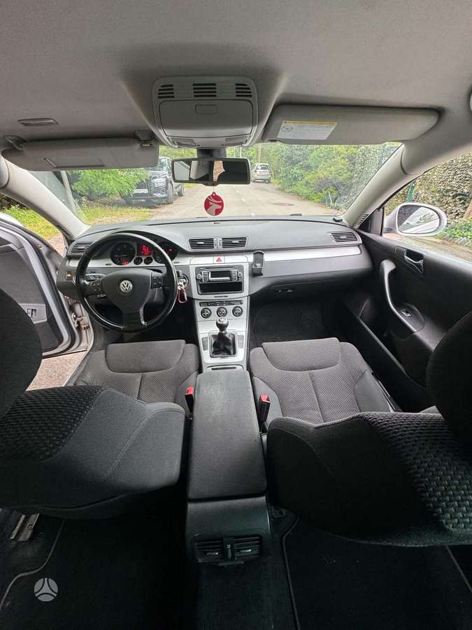 Volkswagen Passat, 2.0 l., Универсал