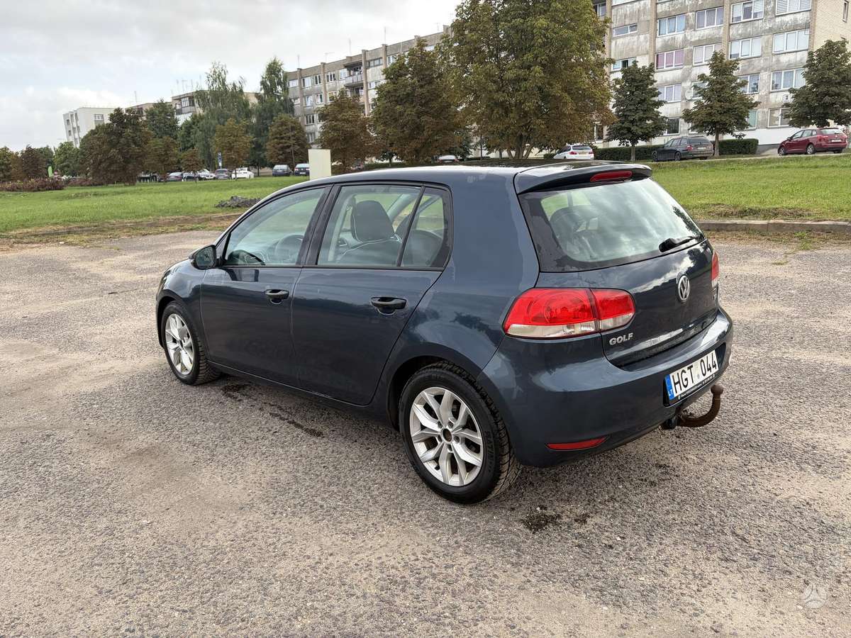 Volkswagen Golf - 3
