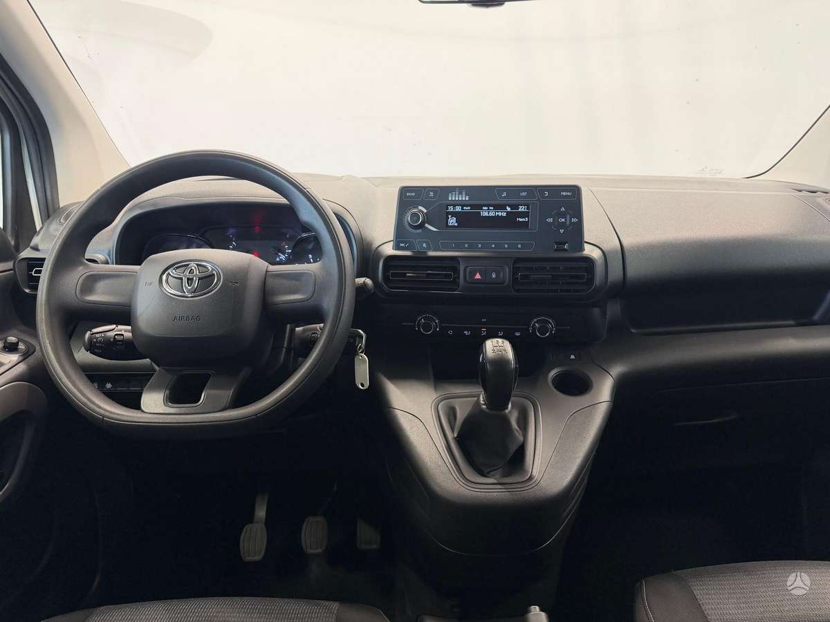 Toyota Proace City Verso - 8