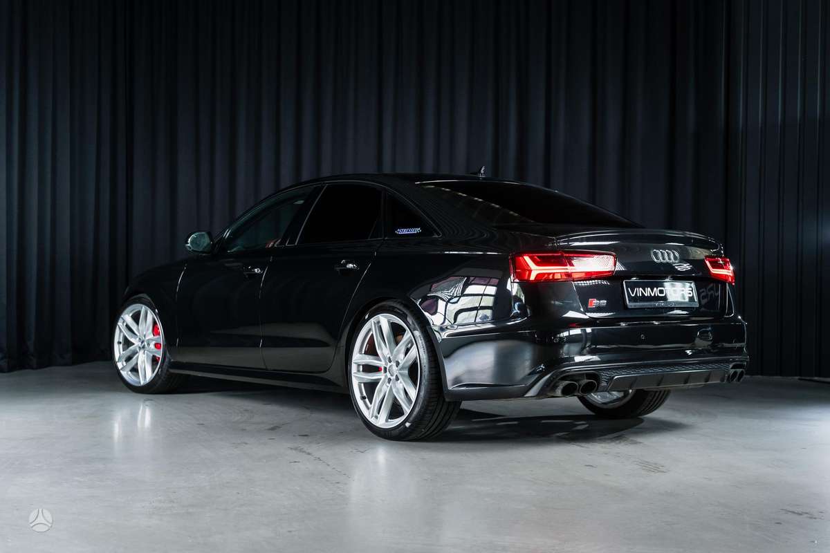 Audi S6, 4.0 l., Седан