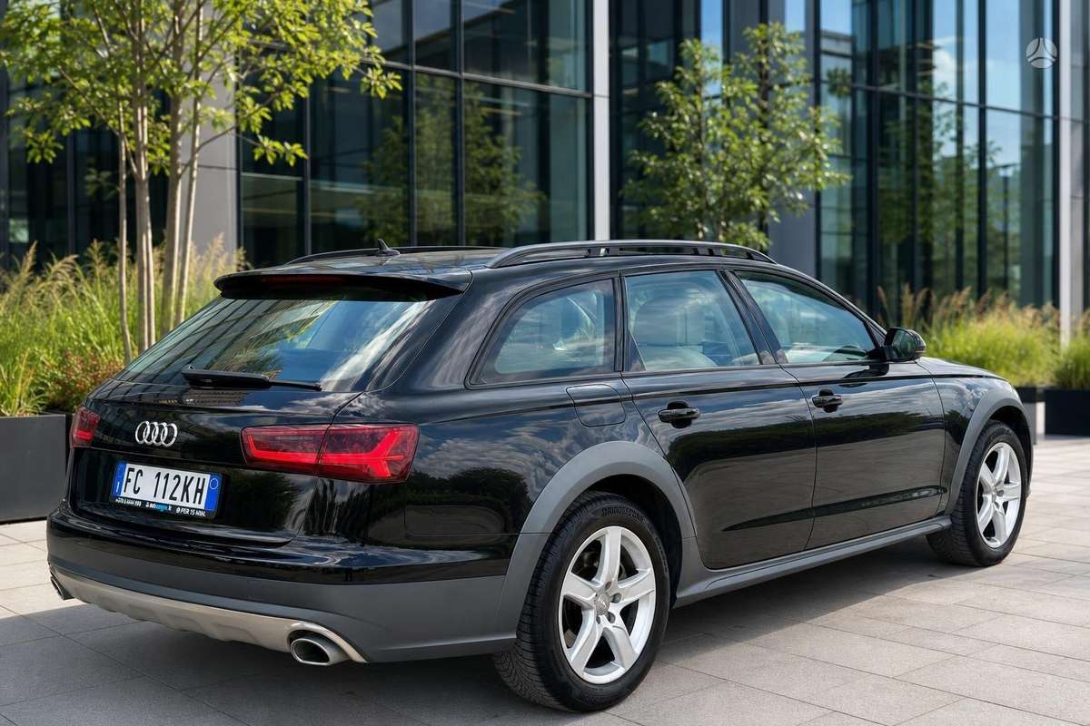 Audi A6 allroad, 3.0 l., Универсал