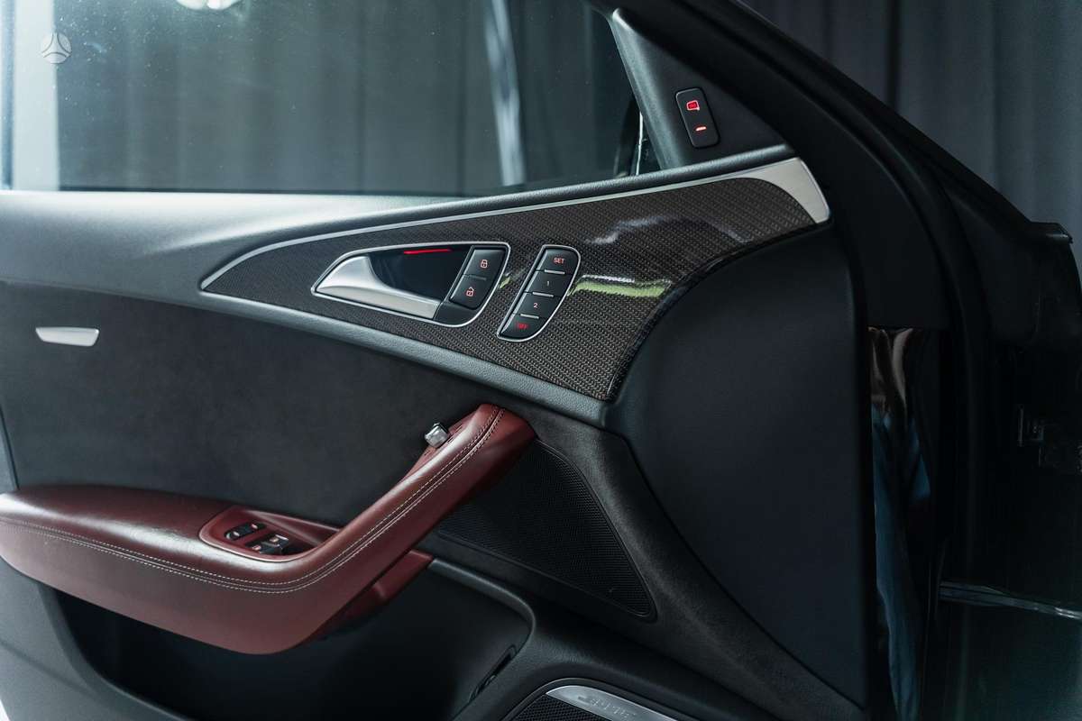 Audi S6, 4.0 l., Седан