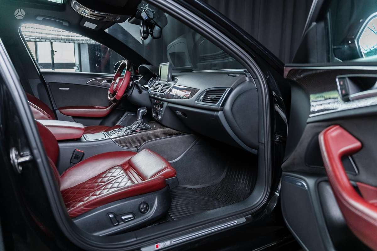Audi S6, 4.0 l., Седан