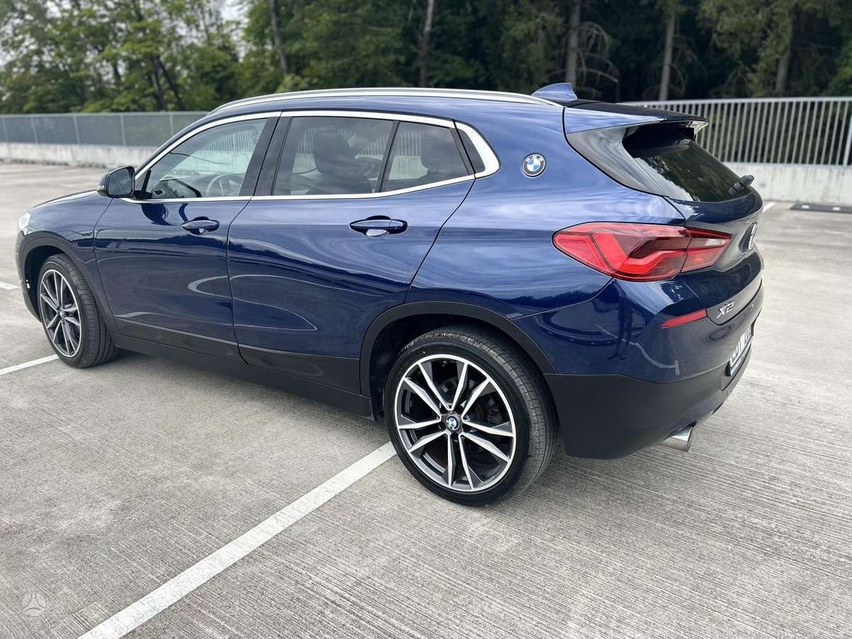 BMW X2, 2.0 l., off-road / crossover
