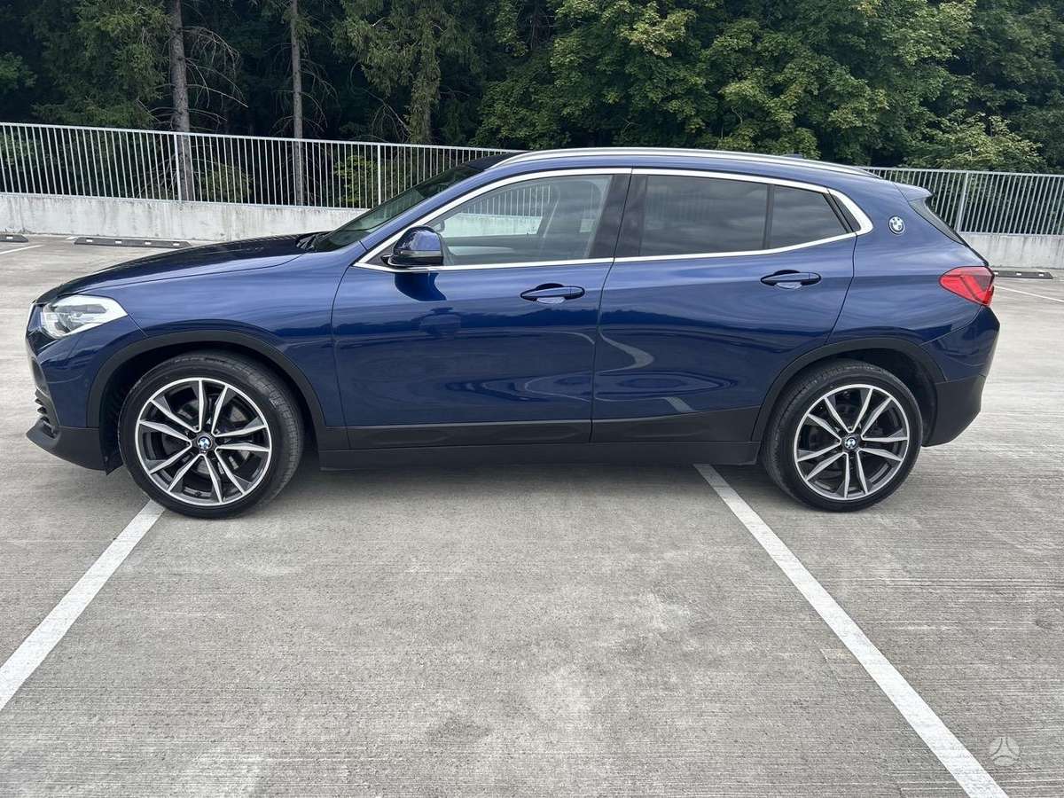 BMW X2, 2.0 l., off-road / crossover