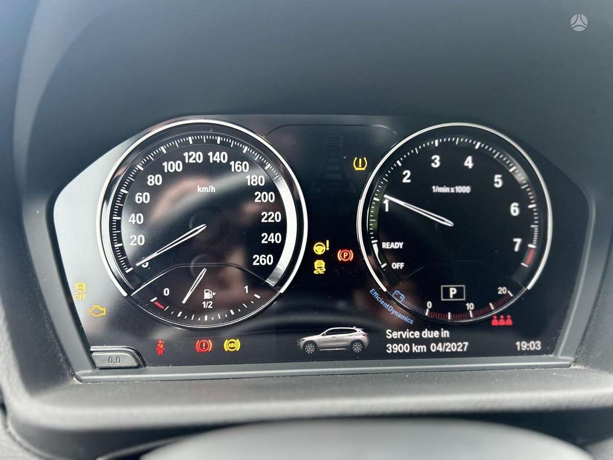 BMW X2, 2.0 l., off-road / crossover