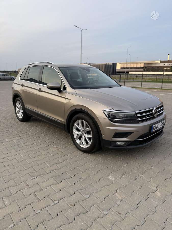 Volkswagen Tiguan - 3