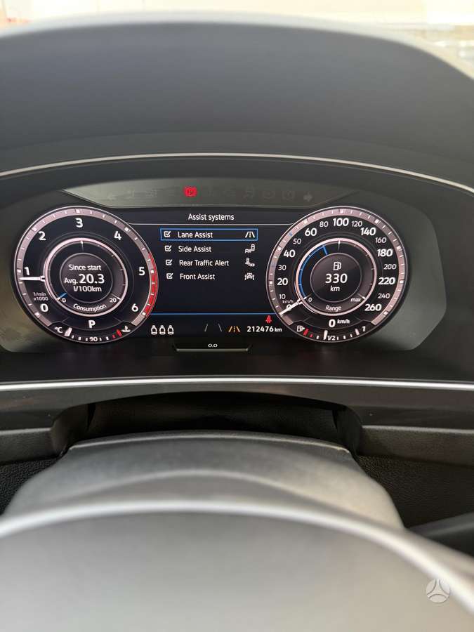 Volkswagen Tiguan - 11