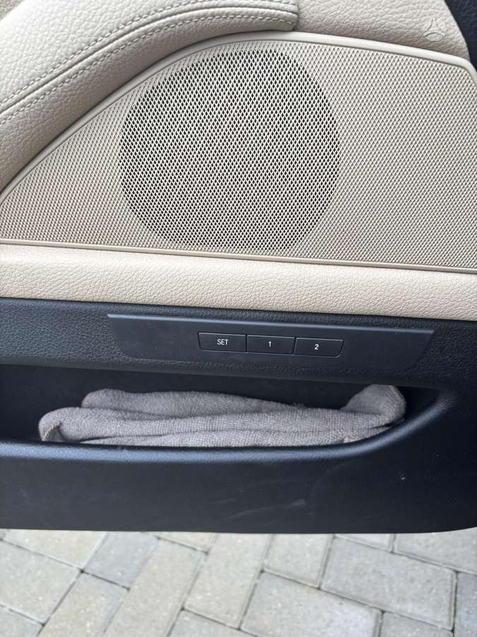BMW 520, 2.0 l., Седан