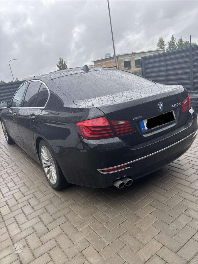 BMW 520, 2.0 l., Седан