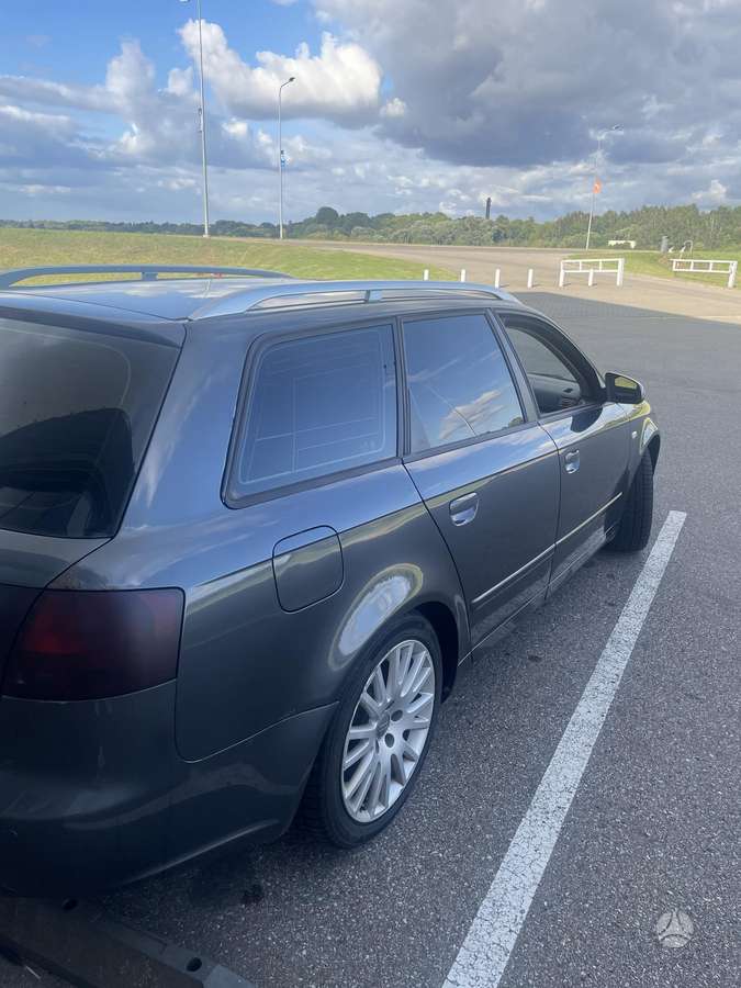 Audi A4, 2.0 l., universalas