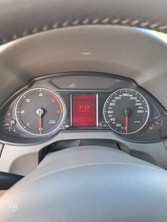 Audi Q5, 3.0 l., Внедорожник / Кроссовер