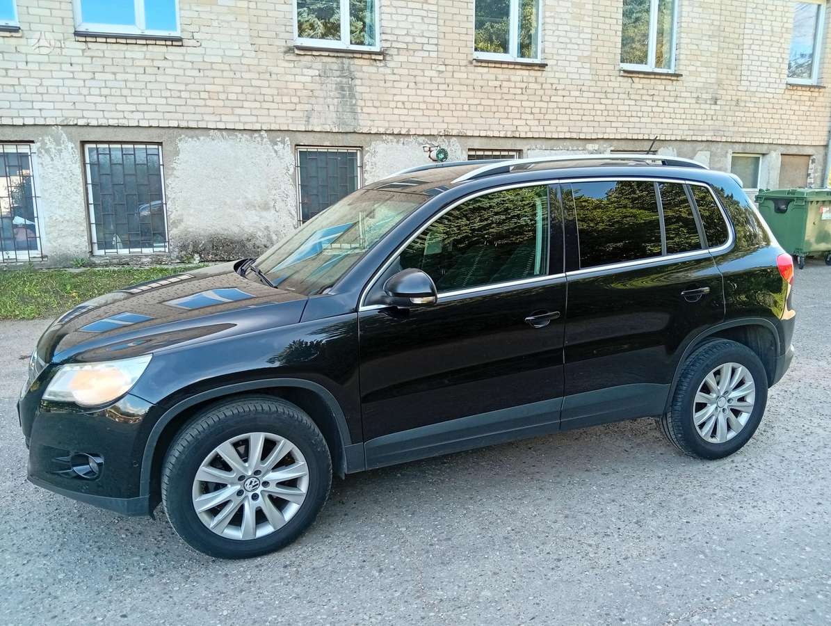Volkswagen Tiguan - 6