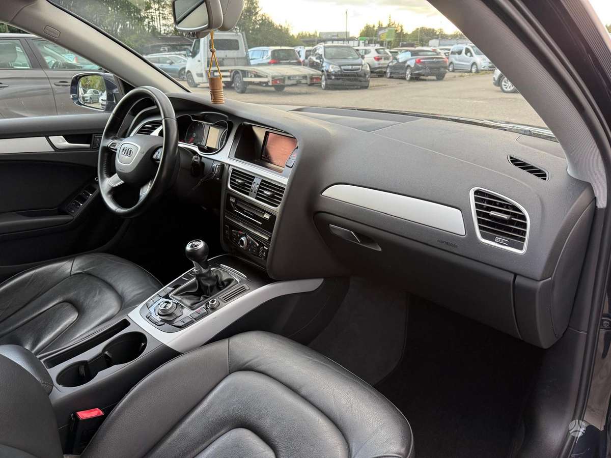 Audi A4, 2.0 l., Универсал