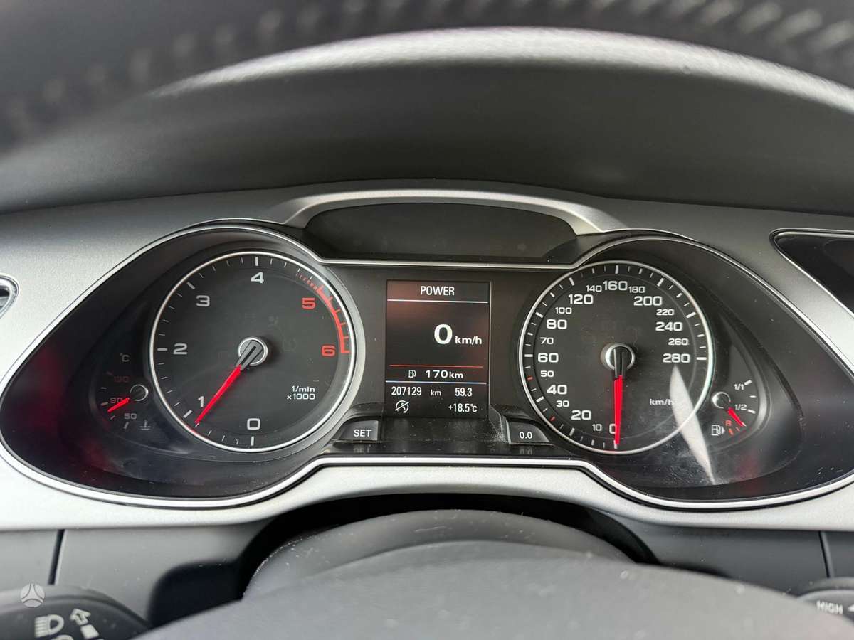 Audi A4, 2.0 l., Универсал