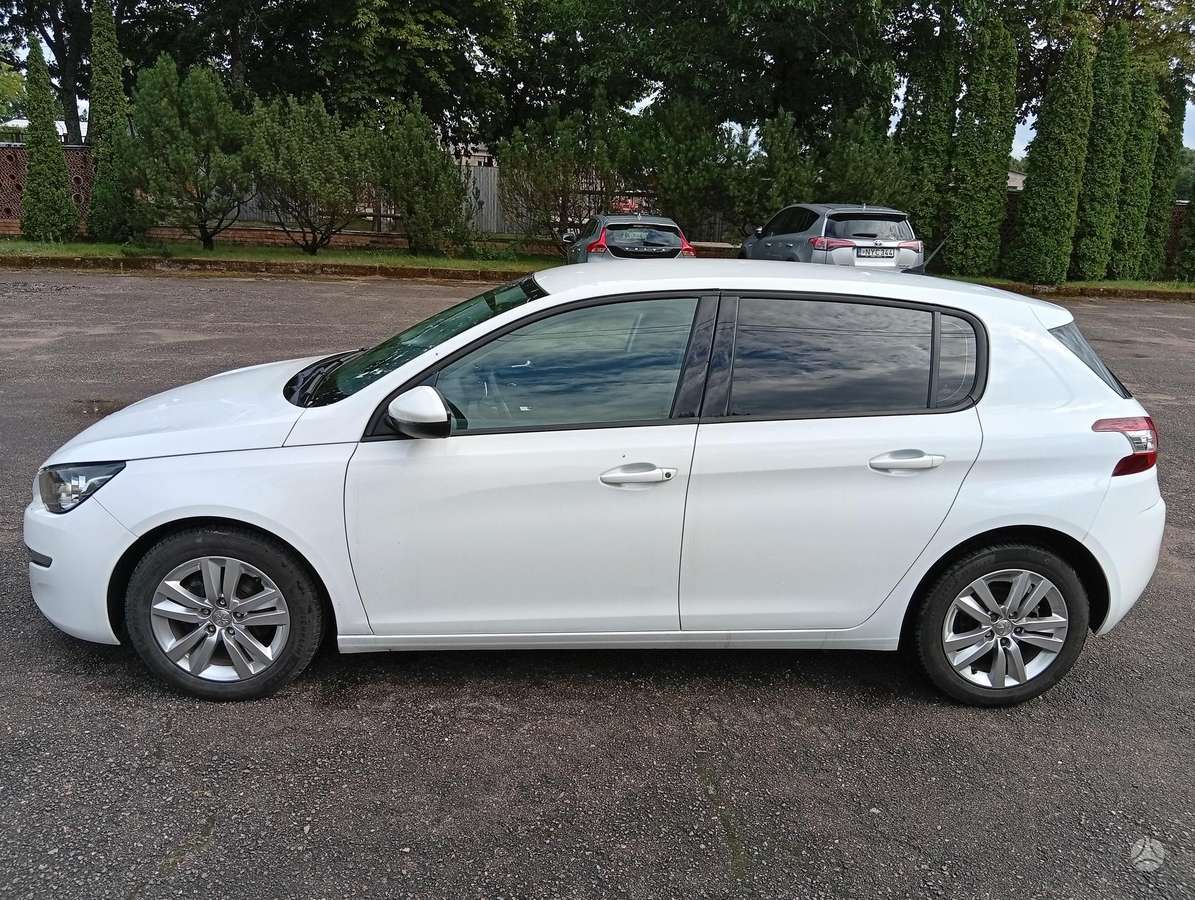Peugeot 308, 1.6 l., hatchback