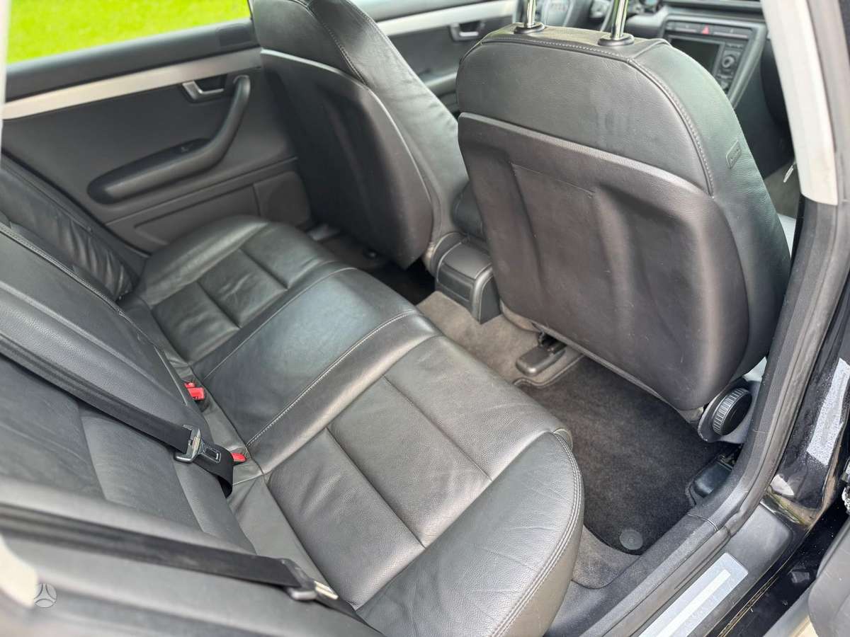 Audi A4, 2.0 l., universalas