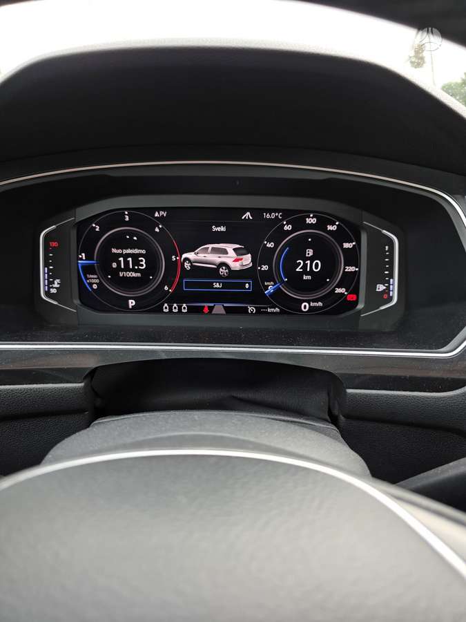 Volkswagen Tiguan Allspace - 9